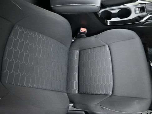 Used 2021 Toyota Corolla SE image 20