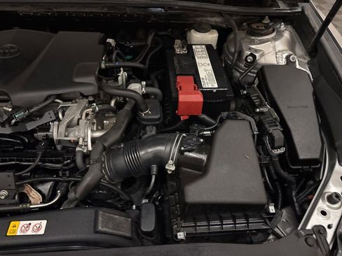 Used 2019 Toyota Camry XSE w/ Driver Assist Package FWD image 25
