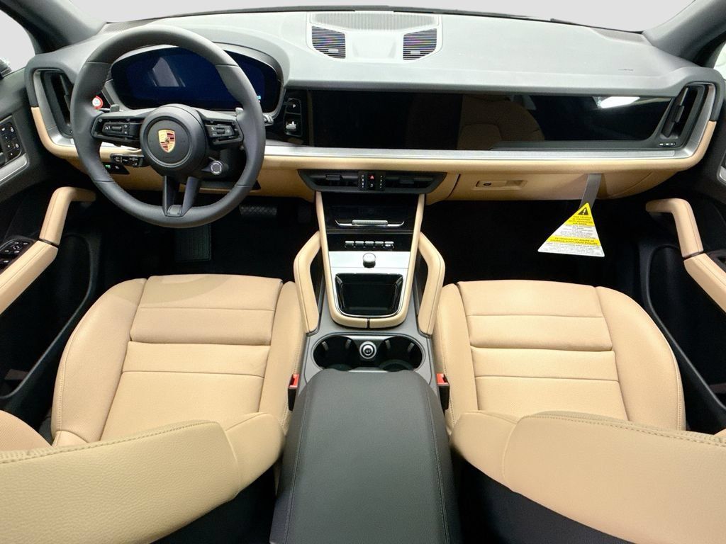 Used 2026 Porsche Cayenne AWD/4WD image 16