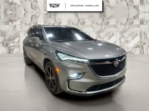 Used 2024 Buick Enclave Essence w/ Experience Buick Package image 3