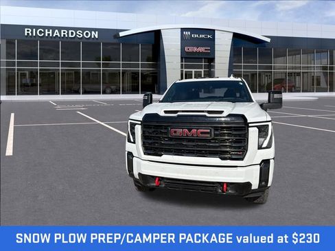 Used 2024 GMC Sierra 2500 AT4 w/ AT4 Premium Plus Package image 4