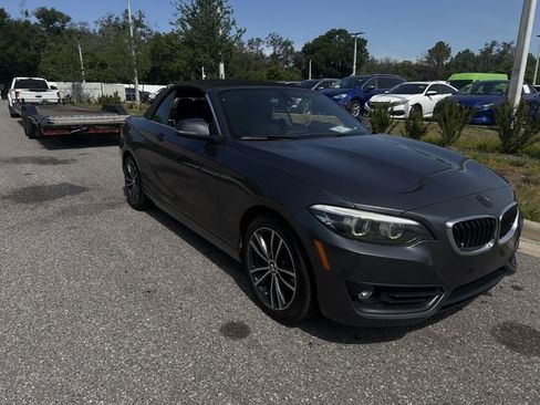 Used 2018 BMW 230i Convertible RWD image 13