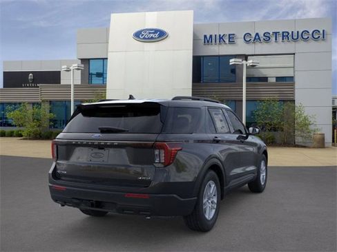 New 2026 Ford Explorer Active image 8