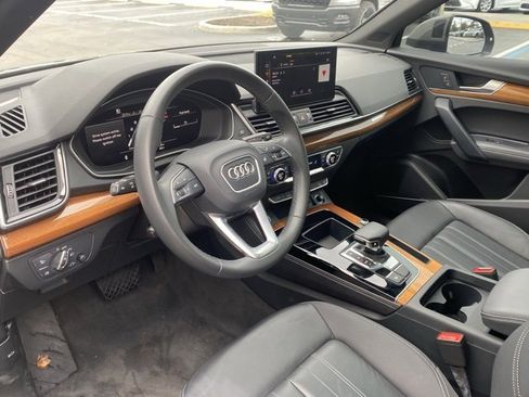 Used 2023 Audi Q5 2.0T Premium Plus w/ Premium Plus Package image 12