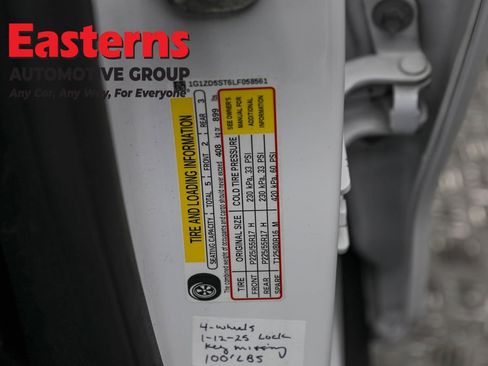 Used 2020 Chevrolet Malibu LT image 34