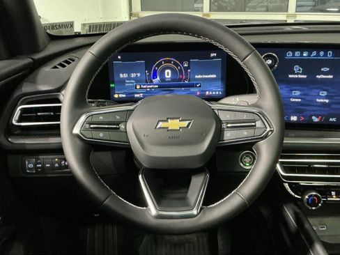 New 2026 Chevrolet Traverse LT image 24