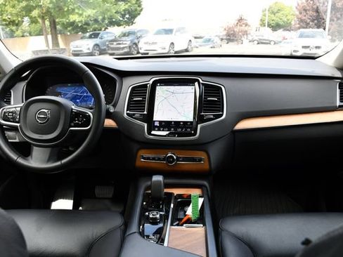 Certified 2023 Volvo XC90 B6 Plus w/ Protection Package Premier AWD/4WD image 19
