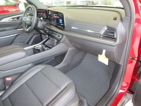 New 2026 Chevrolet Traverse LT w/ Driver Confidence Package image 23