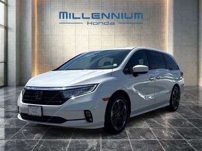 Used 2023 Honda Odyssey Elite