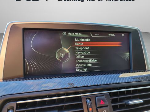 Used 2015 BMW M6 Coupe image 19