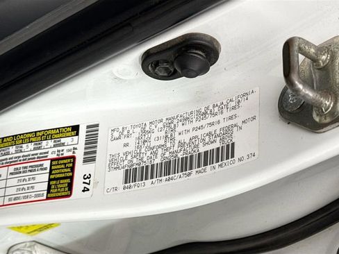 Used 2015 Toyota Tacoma 4x4 Double Cab image 29