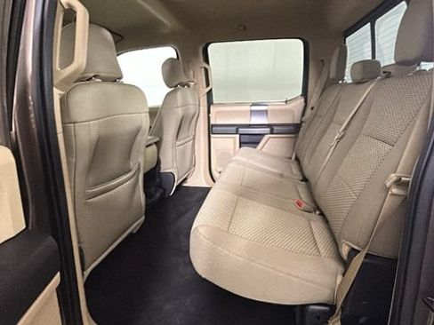 Used 2015 Ford F150 XLT w/ Equipment Group 302A Luxury AWD/4WD image 25