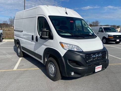 New 2026 RAM ProMaster 3500 w/ Convenience Group image 10