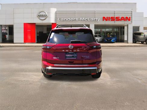 New 2026 Nissan Rogue Platinum w/ Platinum Premium Package AWD/4WD image 4