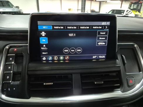 Certified 2021 Chevrolet Tahoe Z71 w/ Z71 Signature Package AWD/4WD image 14