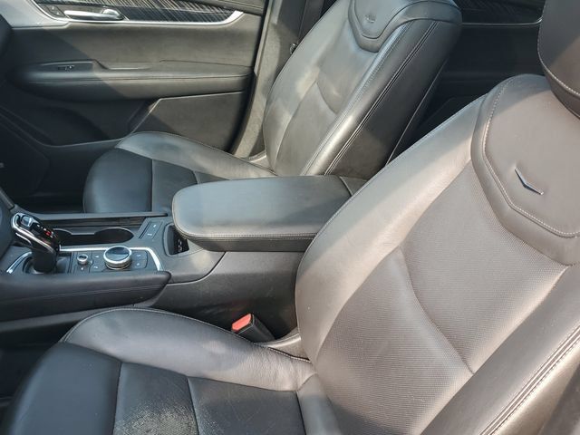 Certified 2023 Cadillac XT6 Premium Luxury w/ LPO, Floor Liner Package AWD/4WD image 27