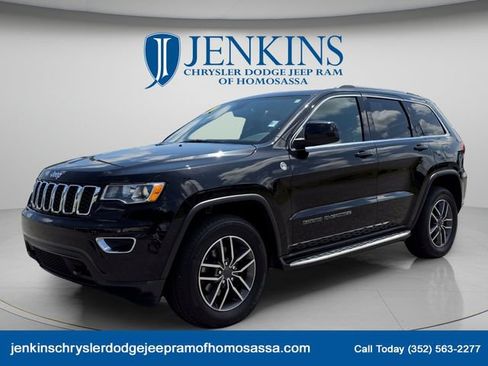 Used 2020 Jeep Grand Cherokee Laredo w/ Quick Order Package 2BN North AWD/4WD image 11