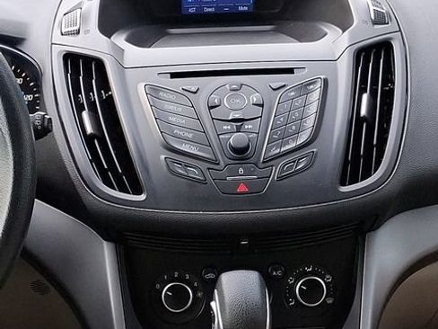 Used 2014 Ford Escape SE FWD image 21