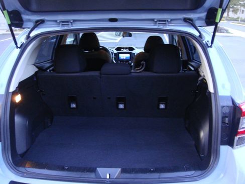 Used 2021 Subaru Crosstrek 2.0i image 16