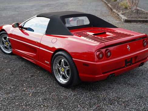 Used 1997 Ferrari F355 Spider RWD image 16