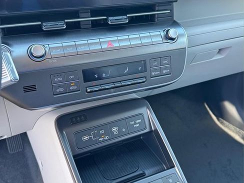 New 2026 Hyundai Kona Limited FWD image 24