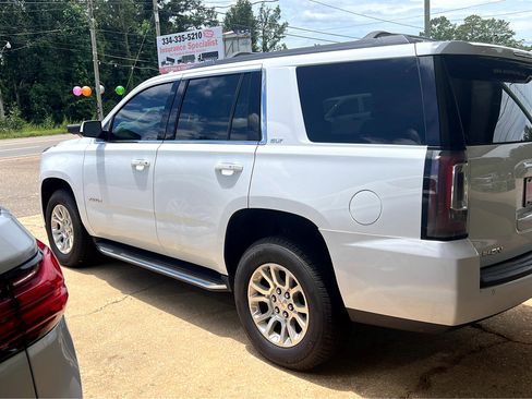 Used 2020 GMC Yukon SLT image 16