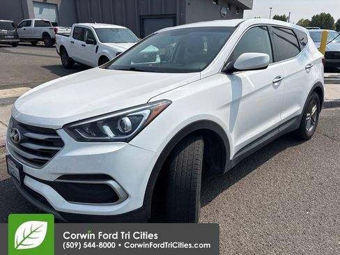 Used 2018 Hyundai Santa Fe Sport AWD/4WD image 10