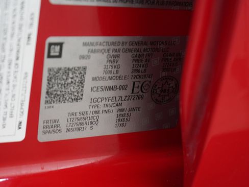 Used 2020 Chevrolet Silverado 1500 LT Trail Boss image 29