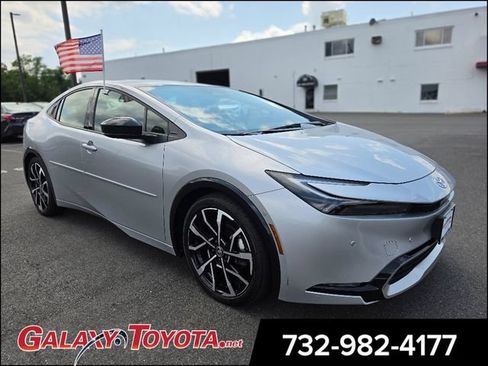 Used 2024 Toyota Prius Prime Premium w/ Advanced Technology Package FWD image 1