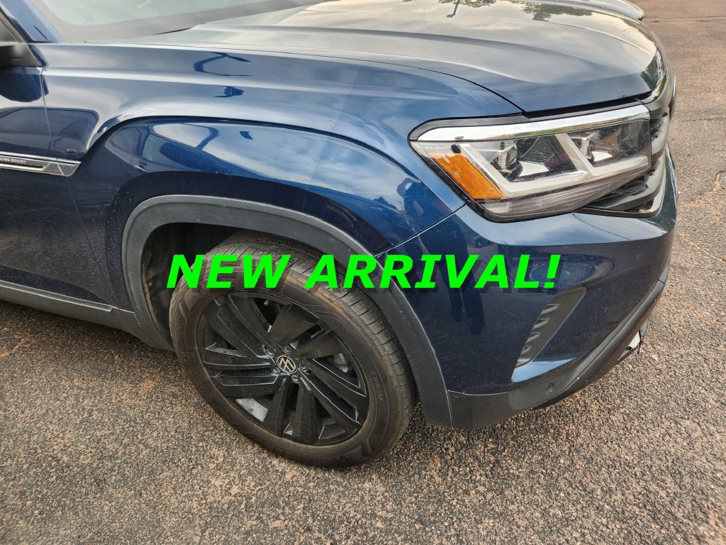 Used 2023 Volkswagen Atlas Cross Sport SE AWD/4WD image 13