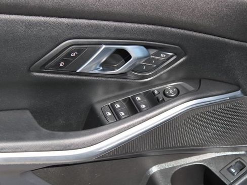 Used 2026 BMW 330i xDrive Sedan AWD/4WD image 14