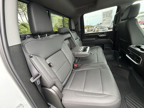 Used 2025 Chevrolet Silverado 2500 LTZ w/ LTZ Plus Package AWD/4WD image 20