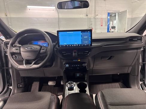 Used 2023 Ford Escape ST-Line w/ Tech Pack #1 AWD/4WD image 37