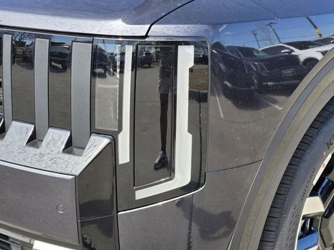 New 2027 Kia Telluride S w/ Towing Package AWD/4WD image 6