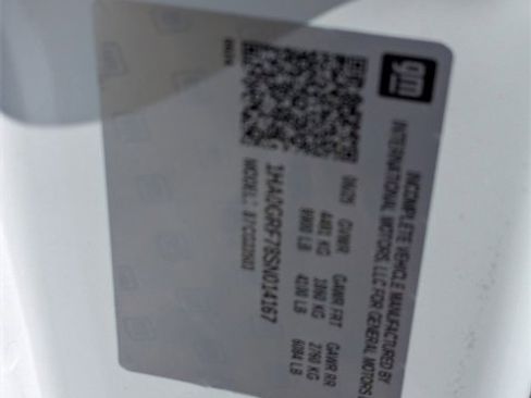 New 2025 Chevrolet Express 3500 w/ Power Convenience Package image 24