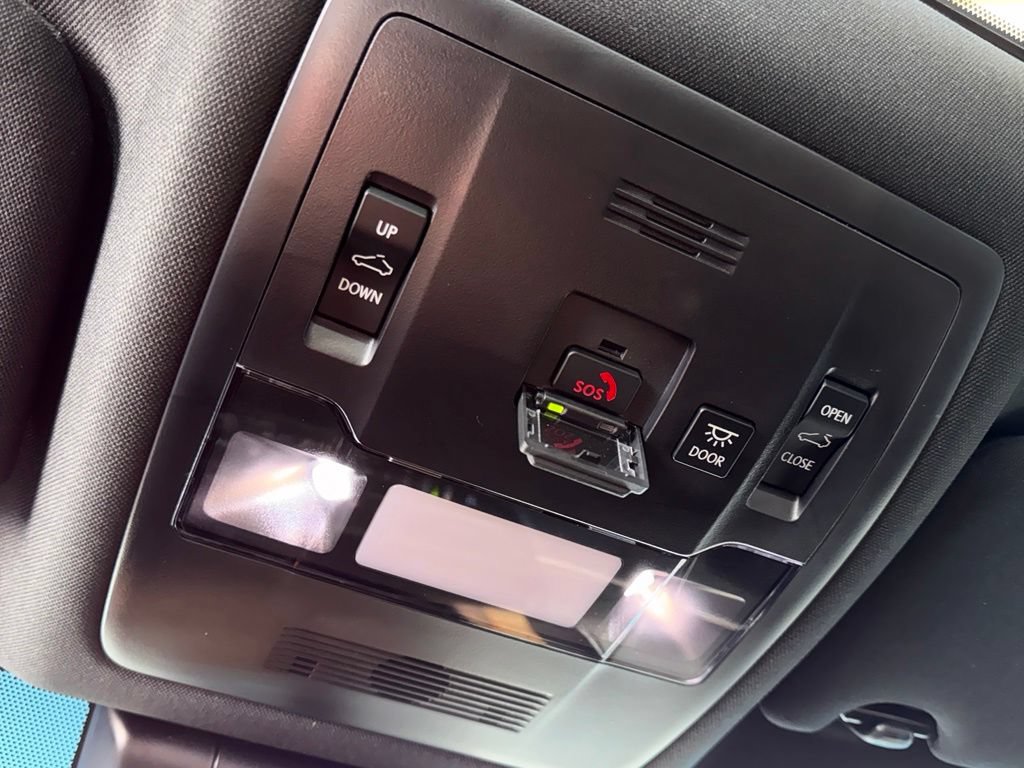 Certified 2025 Lexus ES 350 w/ Accessory Package (Z2) FWD image 30