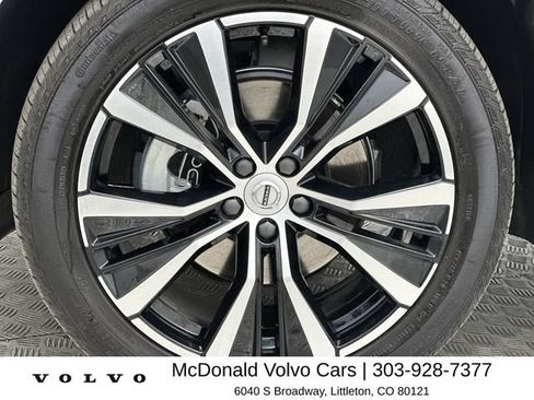 Certified 2025 Volvo XC60 B5 Plus w/ Climate Package AWD/4WD image 10