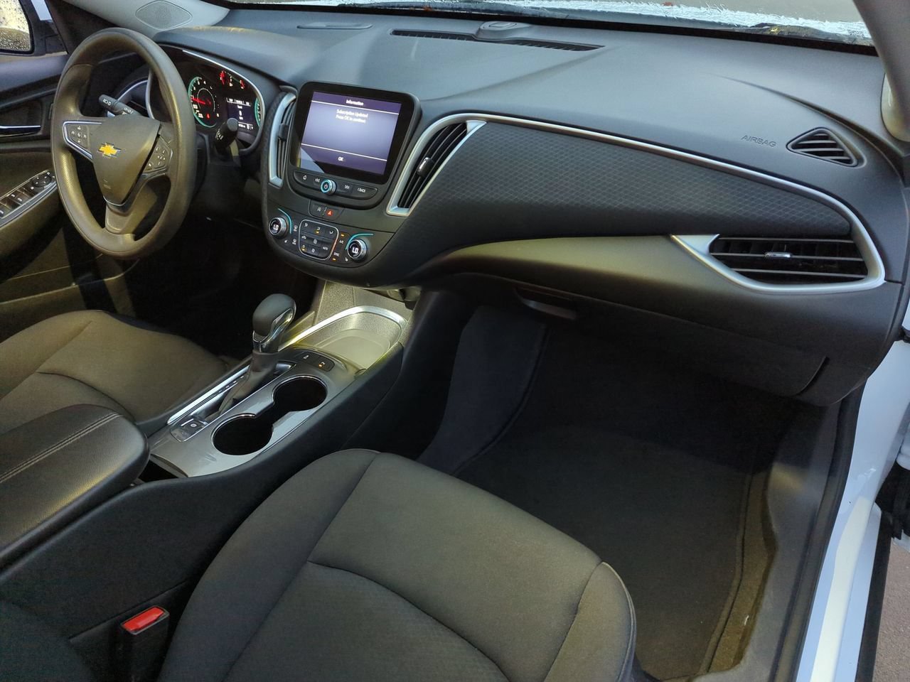 Used 2024 Chevrolet Malibu LT FWD image 26