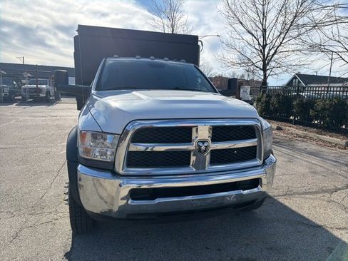 Used 2018 RAM 5500 Tradesman w/ Power & Remote Entry Group image 5