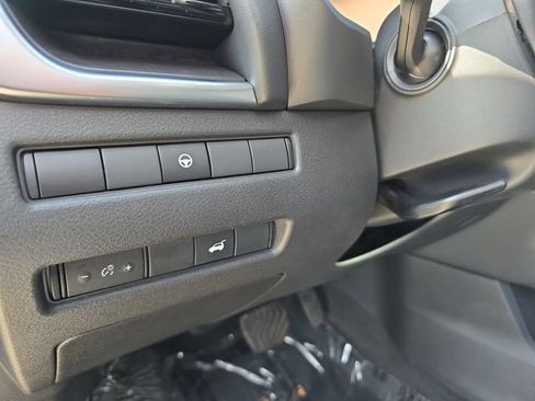 Used 2022 Nissan Rogue Platinum image 29