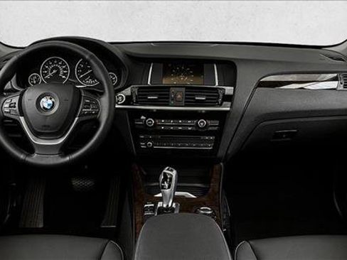 Used 2015 BMW X3 xDrive28i image 9