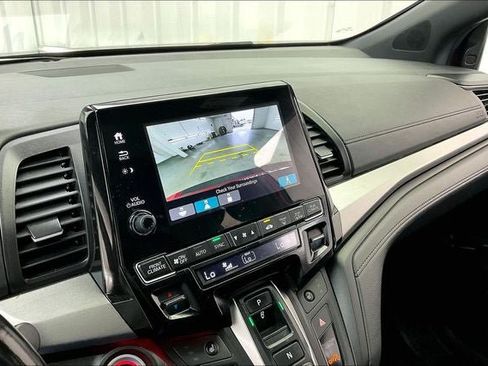 Certified 2024 Honda Odyssey Sport image 28