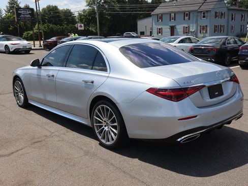 Used 2022 Mercedes-Benz S 500 4MATIC w/ AMG Line Package image 7