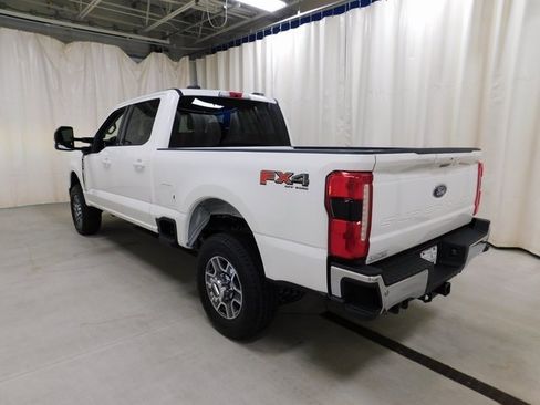 New 2026 Ford F350 Lariat w/ FX4 Off-Road Package image 19