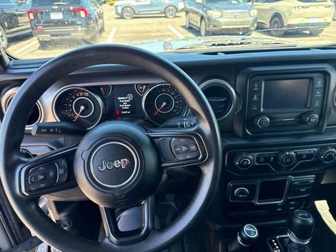 Used 2020 Jeep Wrangler Unlimited Sport AWD/4WD image 13