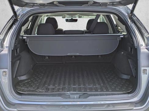 Used 2021 Subaru Outback Premium AWD/4WD image 6