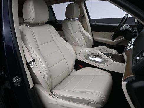 Used 2021 Mercedes-Benz GLE 350 4MATIC image 31