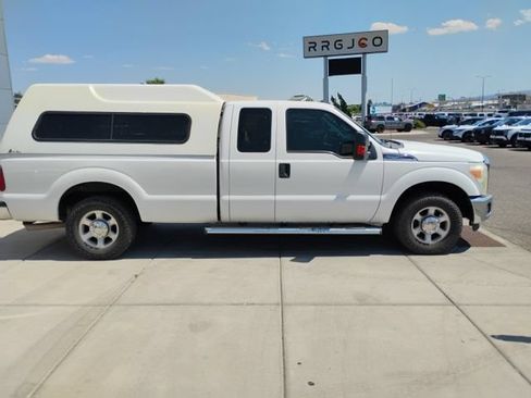Used 2013 Ford F250 XLT w/ XLT Interior Pkg RWD image 4