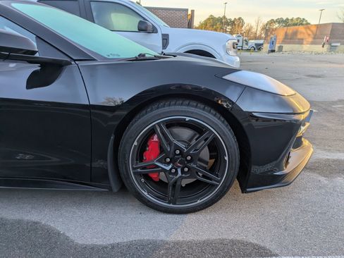 Used 2021 Chevrolet Corvette Stingray Preferred Cpe w/ Z51 Performance Package image 6