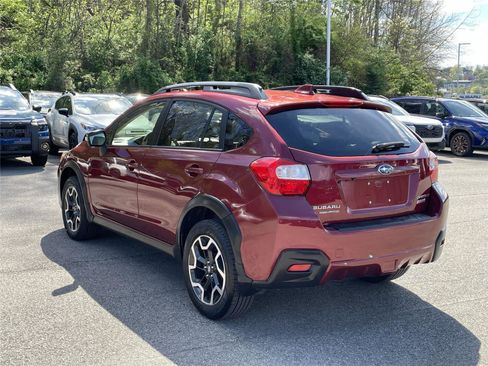 Used 2017 Subaru Crosstrek 2.0i Limited image 3